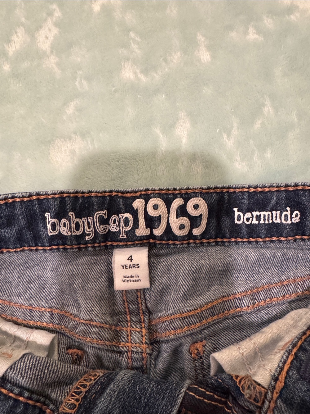 GAP Blue Denim Girls/Boys Kids Shorts - Picture 2 of 3